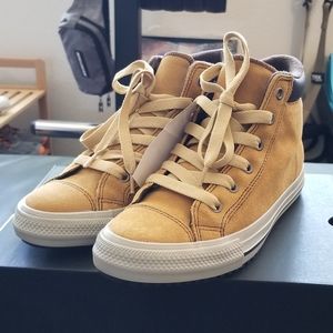 Chuck Taylor All Star Suede Boot Sneaker
